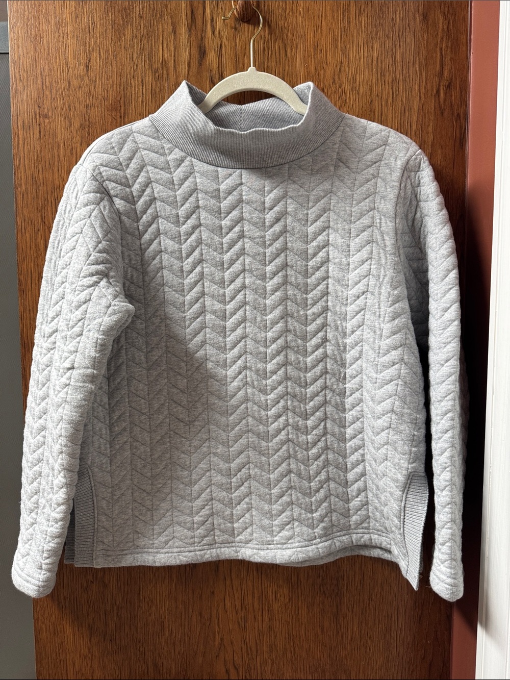 St. John's Bay Light Gray Quilted Mock Neck Sweater